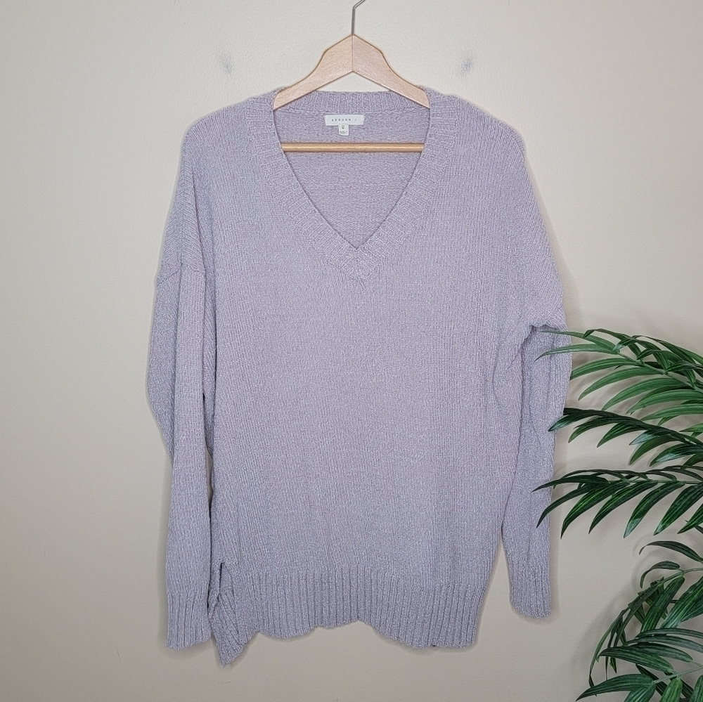 Reborn J V-neck Soft Chenille Sweater Size Medium Casual Cozy Office Work Basic